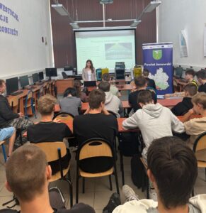 Read more about the article Spotkanie edukacyjne pt. „Mały gest – wielki efekt dla klimatu” – Zespole Szkół Technicznych w Janowie Lubelskim – 18-06-2026