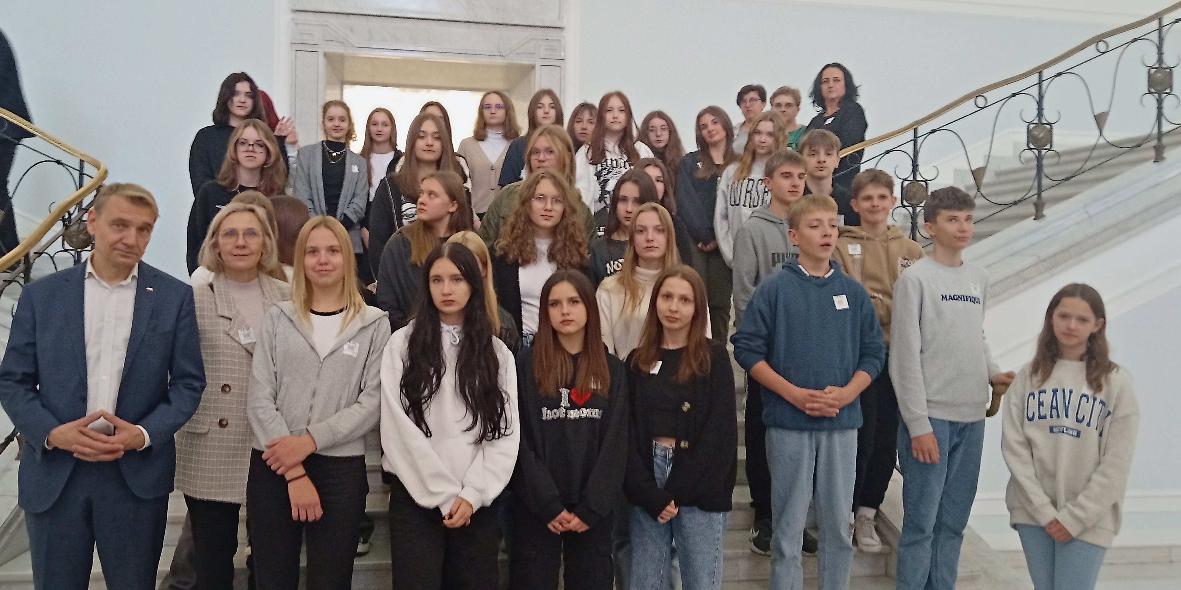 Młodzież z Janowa i Godziszowa zwiedziła Sejm Rzeczypospolitej Polskiej