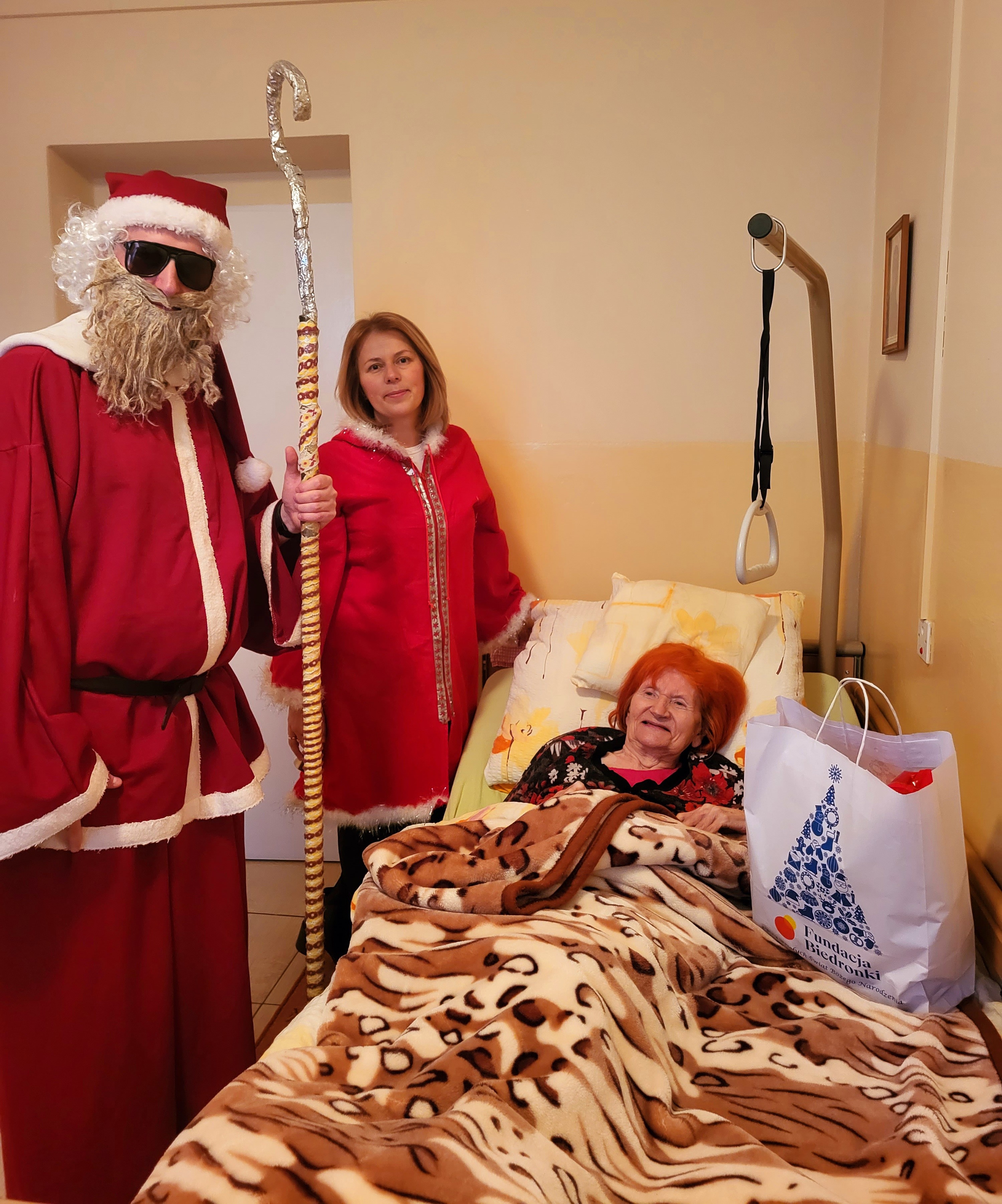 "Radosne Święta z Fundacją Biedronki" w janowskiej "Barce"