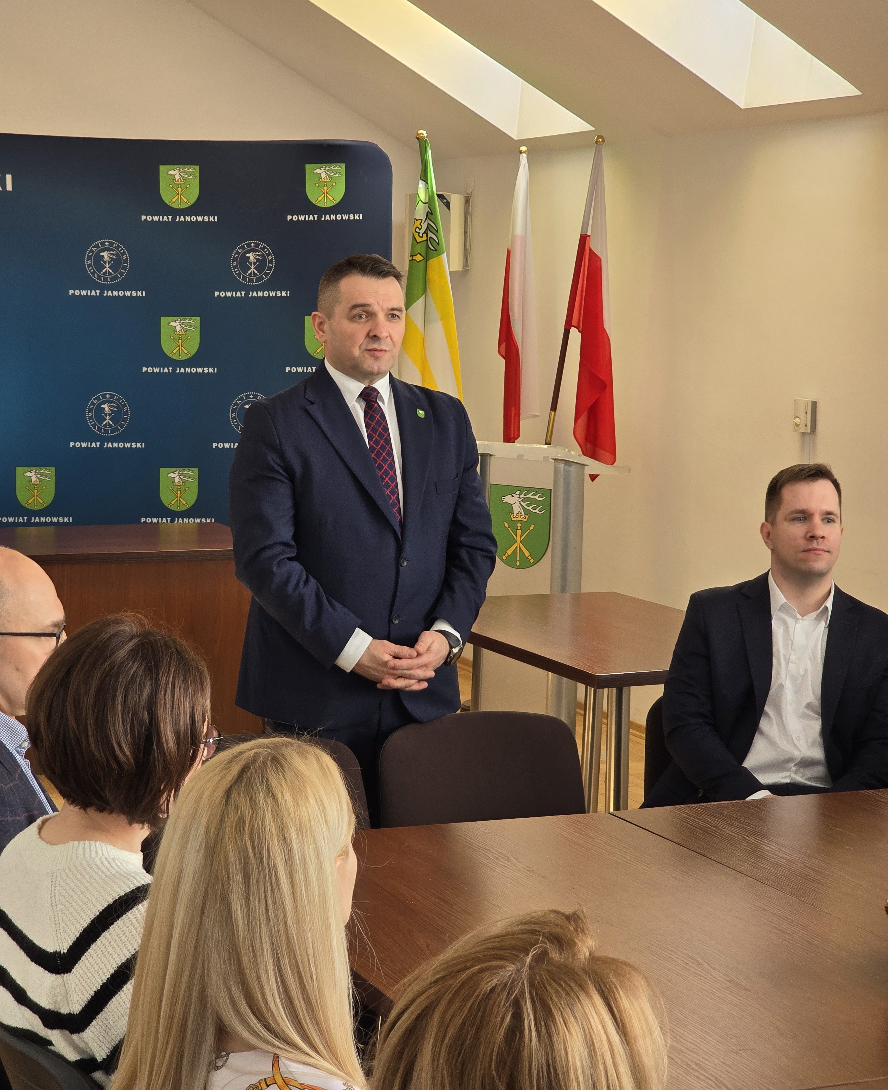 Spotkanie przedświąteczne w janowskim Starostwie Powiatowym