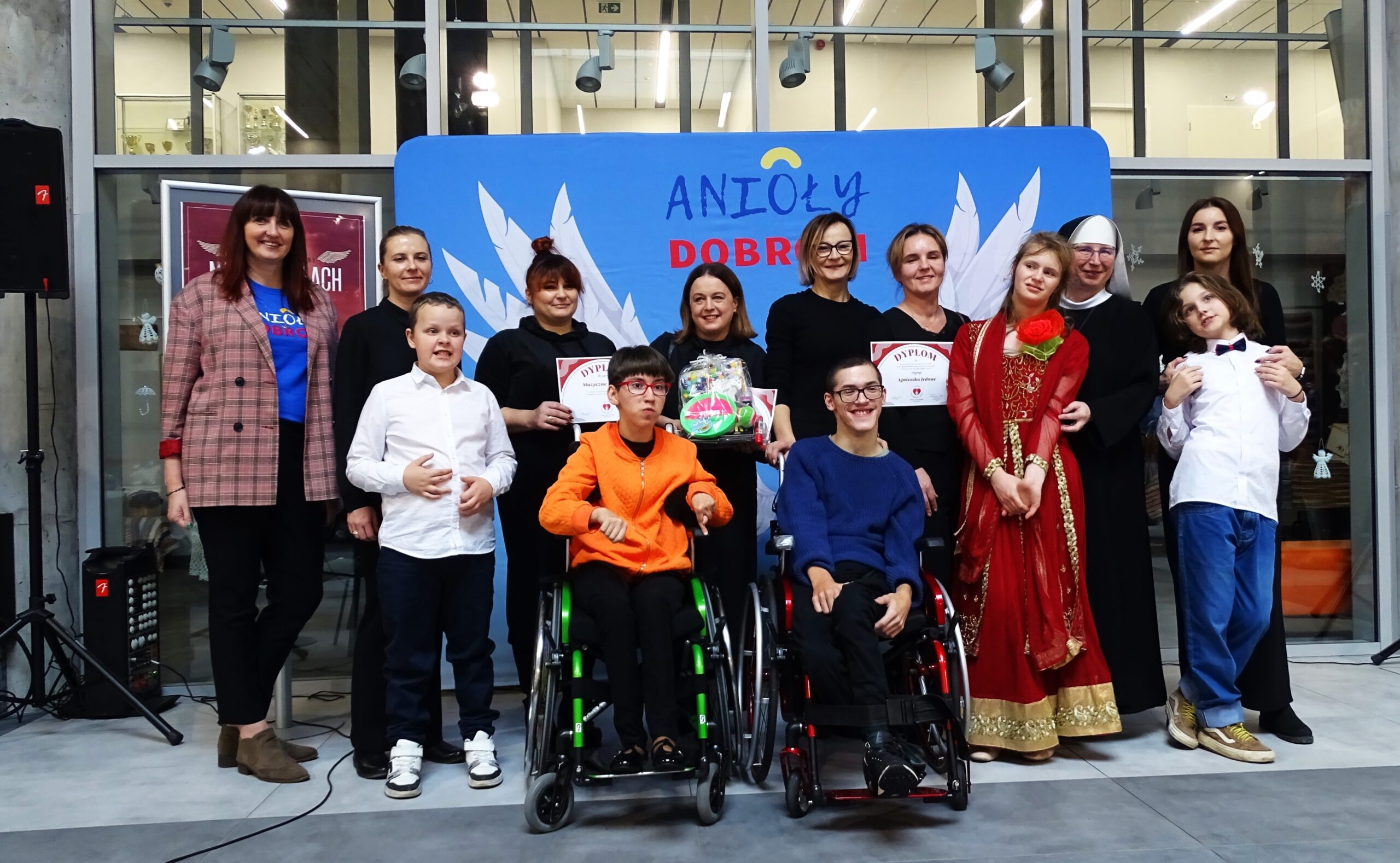 Muzyczne Perełki z OR-W na II Ogólnopolskim Integracyjnym Przeglądzie Artystycznym „Na Skrzydłach Anioła” w Puławach.