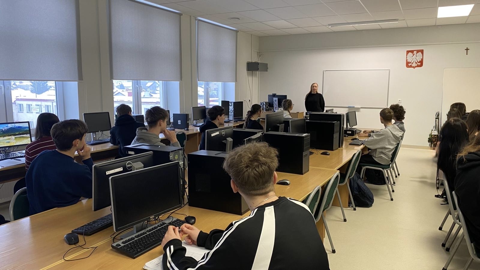 Profilaktyka uzależnień od środków psychoaktywnych. Spotkania edukacyjne w ZST i LO