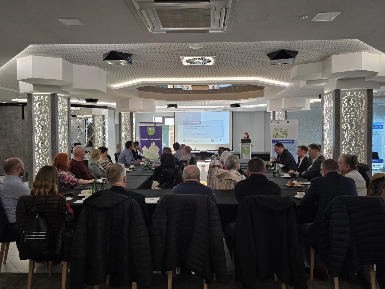 Warsztaty dla przedstawicieli spółdzielni i wspólnot mieszkaniowych w ramach projektu pt. „System doradztwa sprzyjający osiągnięciu neutralności klimatycznej w Powiecie Janowskim” – 22-04-2026